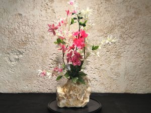 琉球石灰岩アレンジメント洋蘭花　白桃バージョン